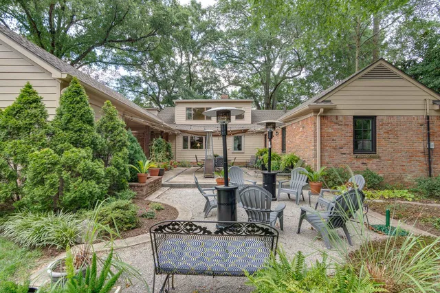 $514,000 | 65 Laverne Lane, Memphis, TN 38117