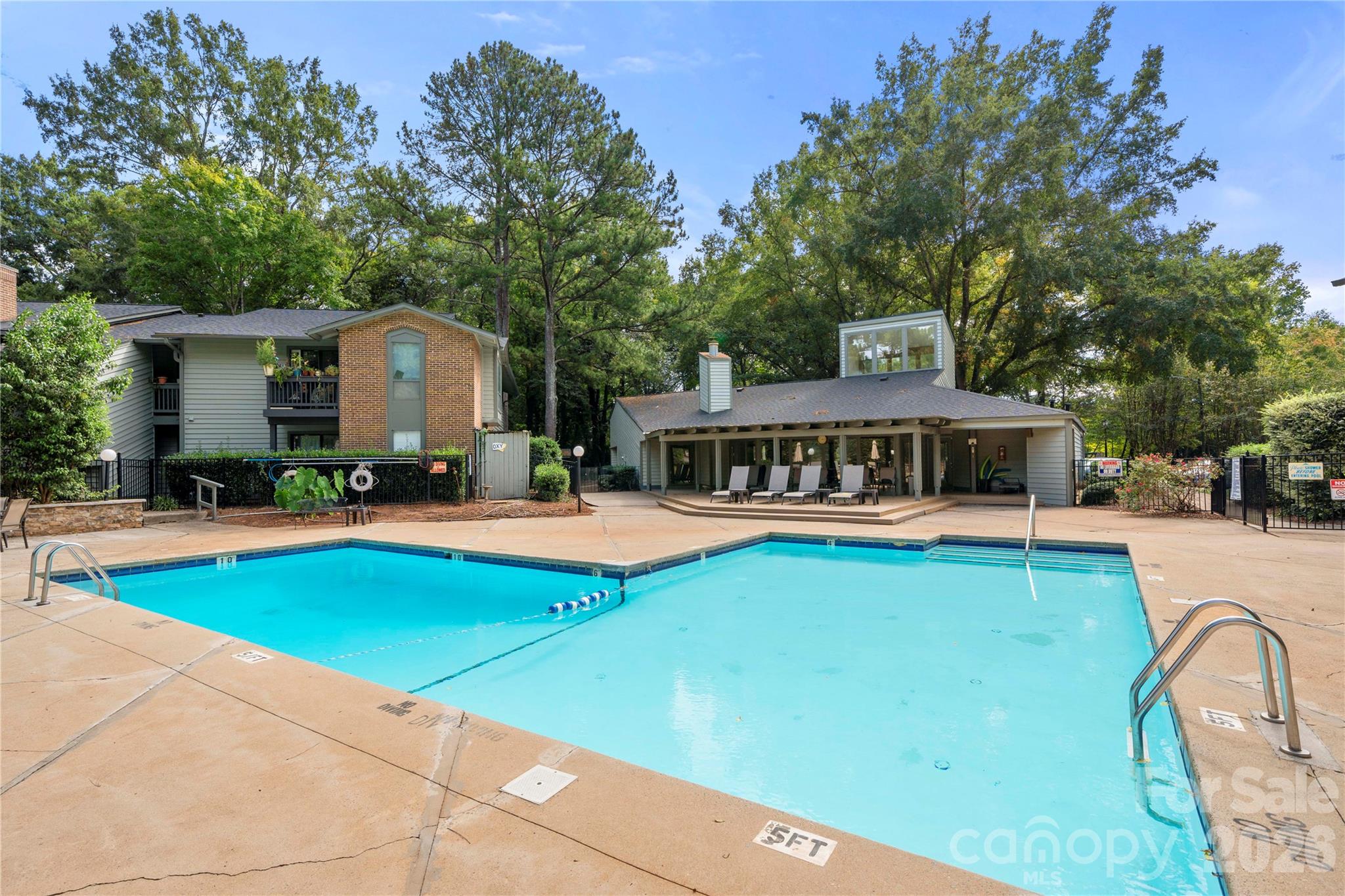 4906 Sardis Road Charlotte, NC 28270 - Photo 33 of 34 Gallery Image 33