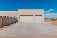 23120 West Skinner Road Wittmann, AZ 85361 - Photo 35 of 44 df8bf608f3e2b5a5df74bd3891d53548