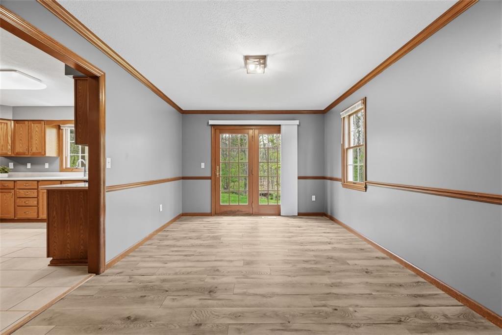 412 Golden Grove Road Baden, PA 15005 - Photo 14 of 50