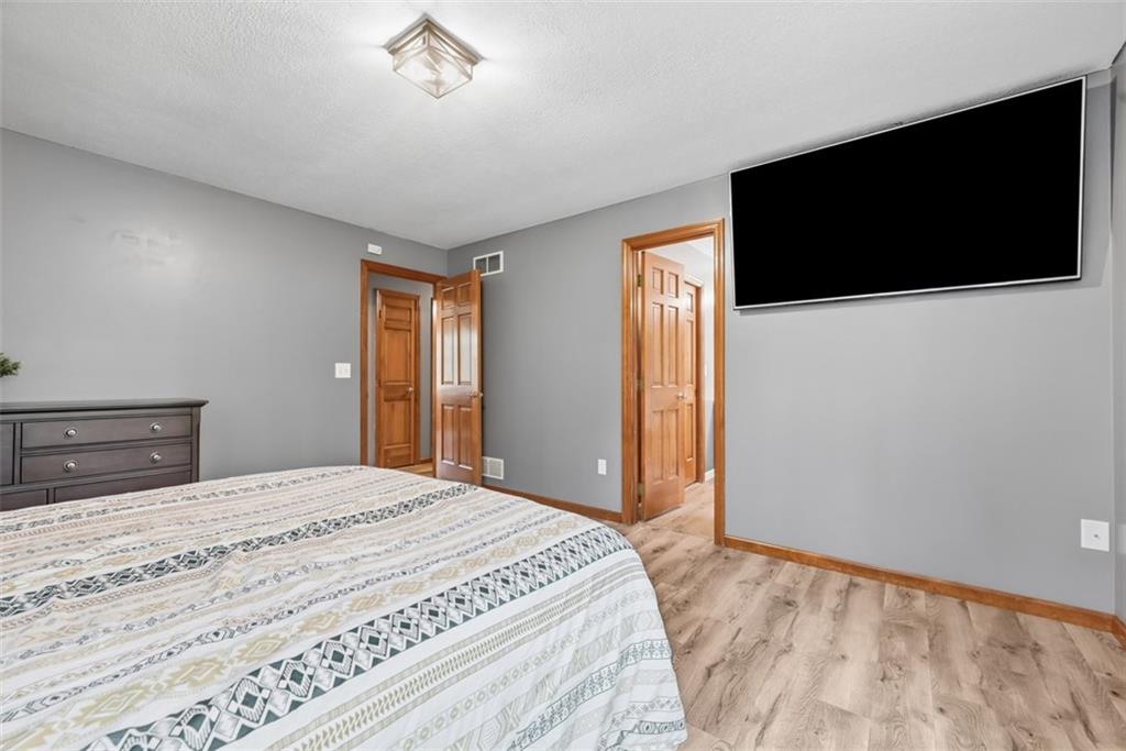 412 Golden Grove Road Baden, PA 15005 - Photo 27 of 50