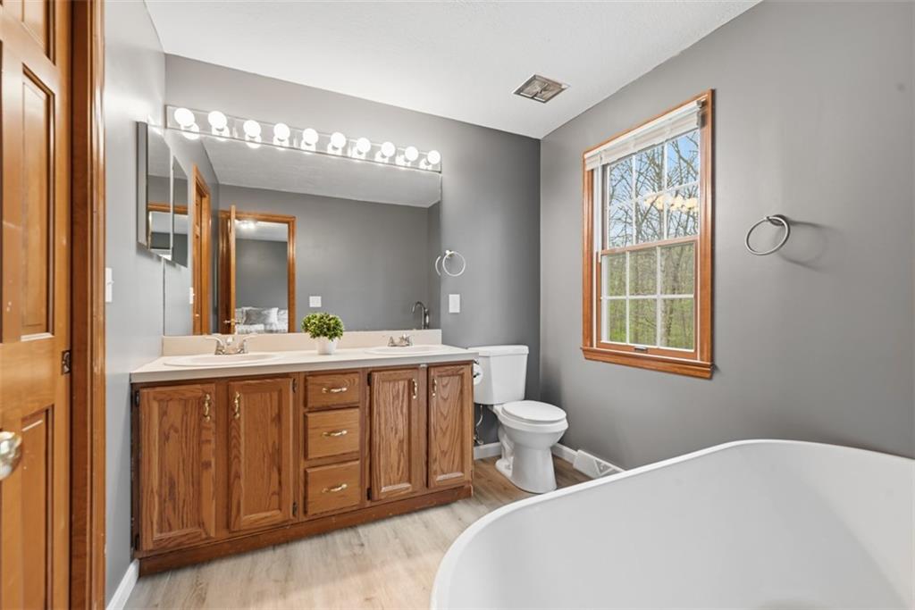 412 Golden Grove Road Baden, PA 15005 - Photo 28 of 50