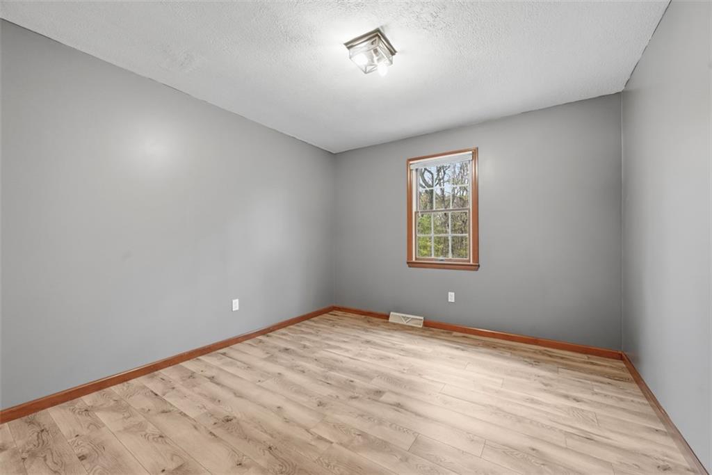 412 Golden Grove Road Baden, PA 15005 - Photo 32 of 50 #3
