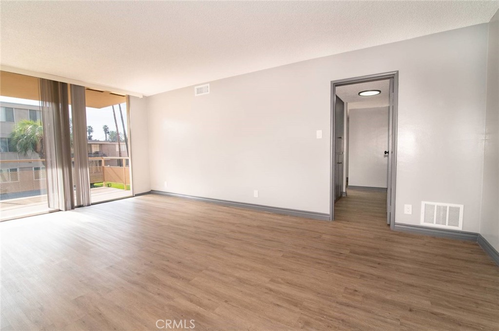 6979 Palm Court, Unit N 242 Riverside, CA 92506 - Photo 3 of 23