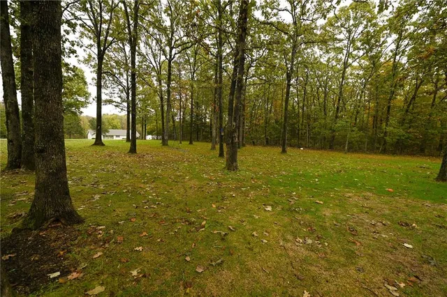 $343,000 | 24900 Englewood Lane, Lebanon, MO 65536