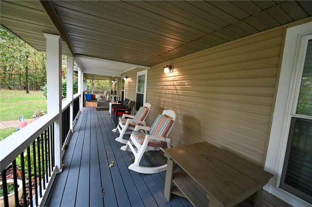 $343,000 | 24900 Englewood Lane, Lebanon, MO 65536