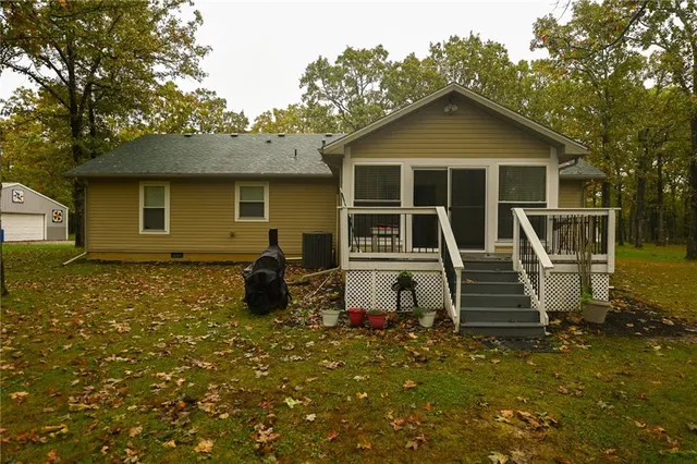 $343,000 | 24900 Englewood Lane, Lebanon, MO 65536