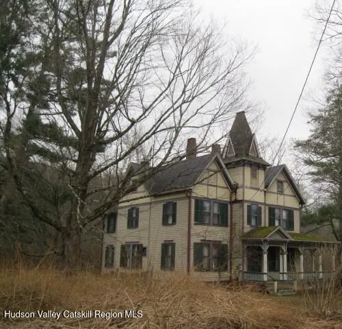 $824,900 | 1896 County Rte 9, Chatham, NY 12037