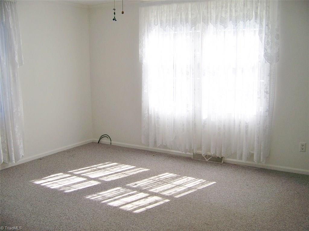 388 Davis Road Mount Airy, NC 27030 - Photo 16 of 26 Bedroom 2