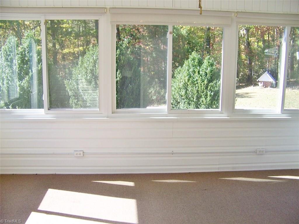 388 Davis Road Mount Airy, NC 27030 - Photo 20 of 26 Sunroom