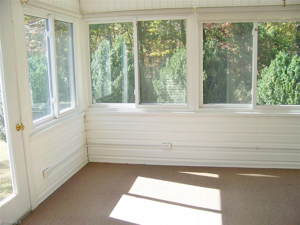 388 Davis Road Mount Airy, NC 27030 - Photo 21 of 26 Sun Room