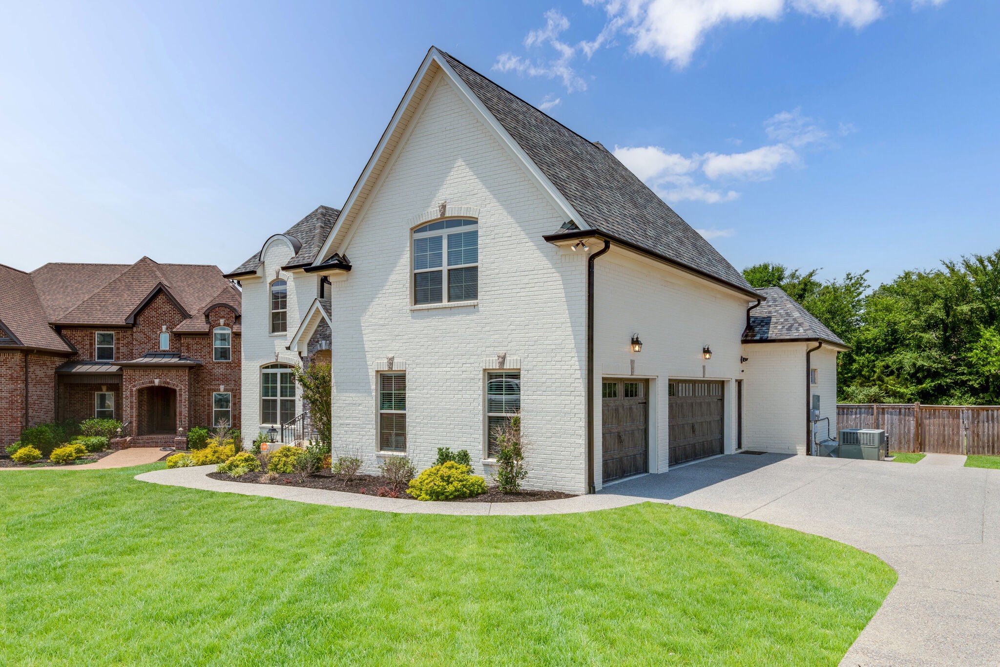 2002 Beechhaven Cir Mount Mount Juliet, TN 37122 - Photo 3 of 57 a view of a yard in front of house