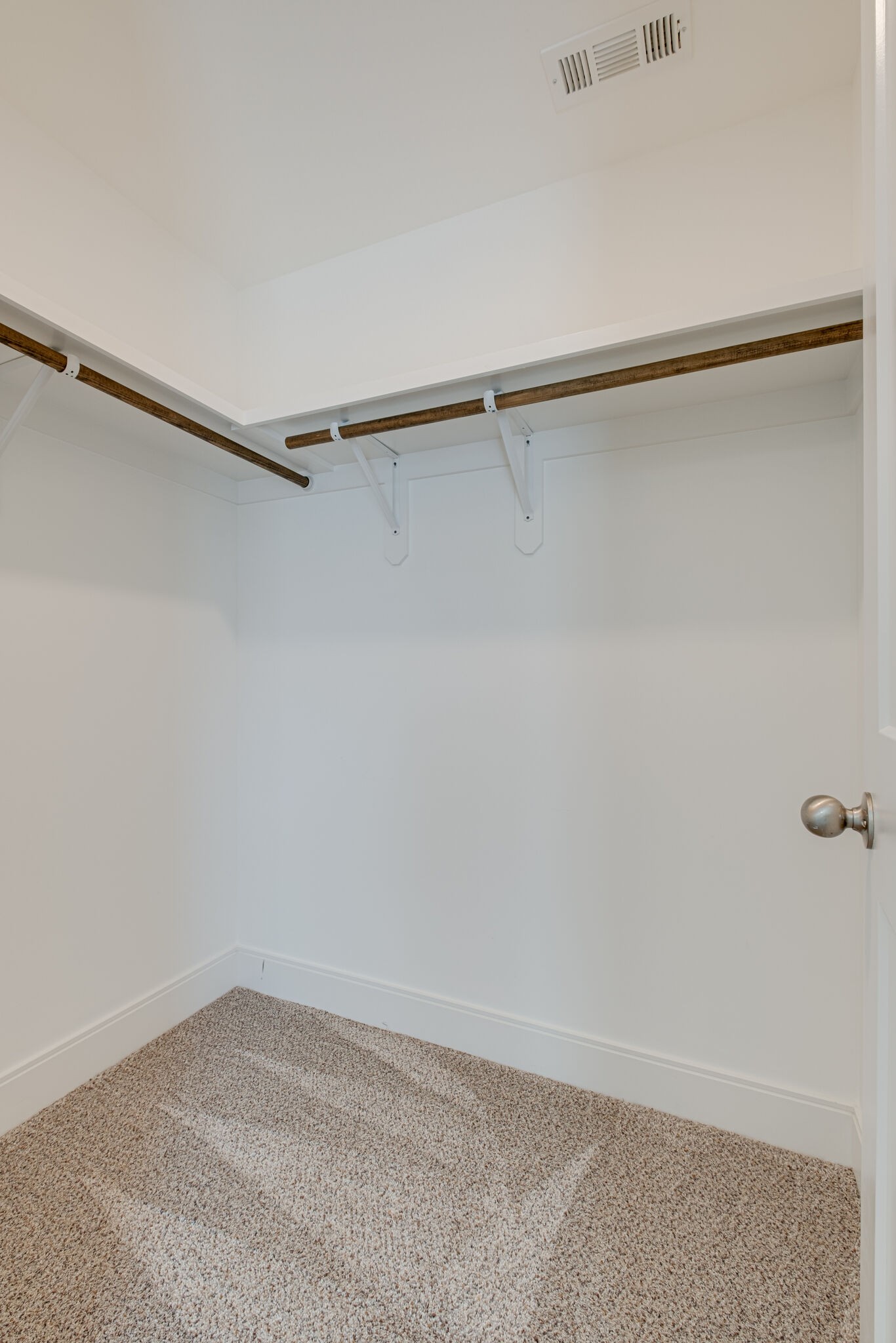 2002 Beechhaven Cir Mount Mount Juliet, TN 37122 - Photo 45 of 57 a view of small space