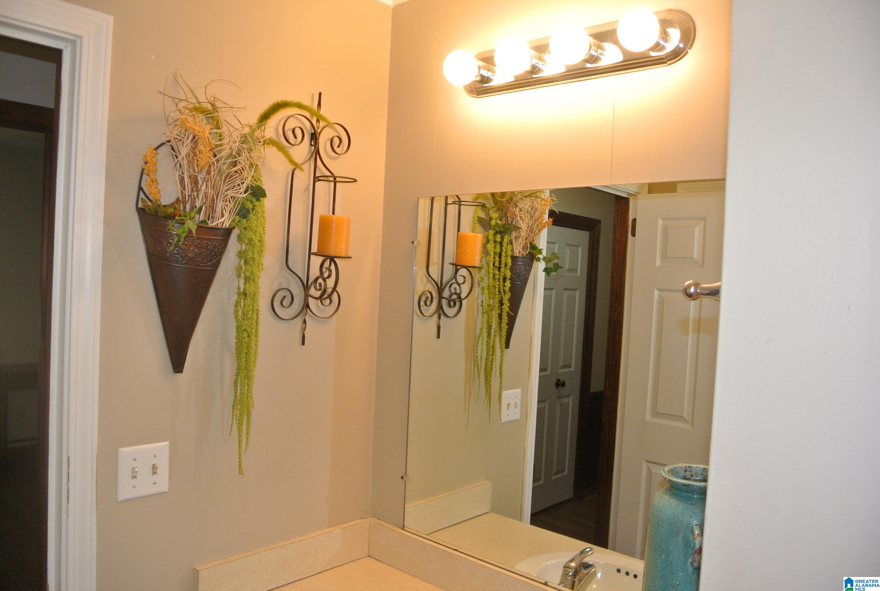 301 Tidwell Road Oneonta, AL 35121 - Photo 17 of 32 Gallery Image 17