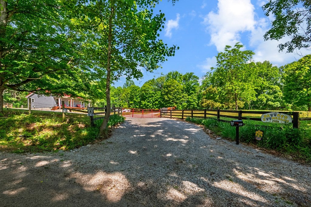 1610 Pope Road Ivanhoe, VA 24350 - Photo 38 of 93 Gallery Image 38