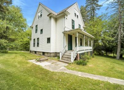 34-36 Webb Road Middletown, NY 10940 - Photo 1 of 1 Gallery Image 1