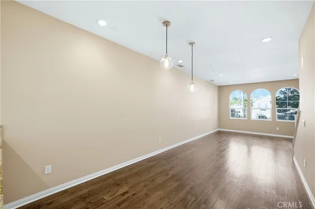 $675,000 | 810 East Promenade, Unit C, Azusa, CA 91702