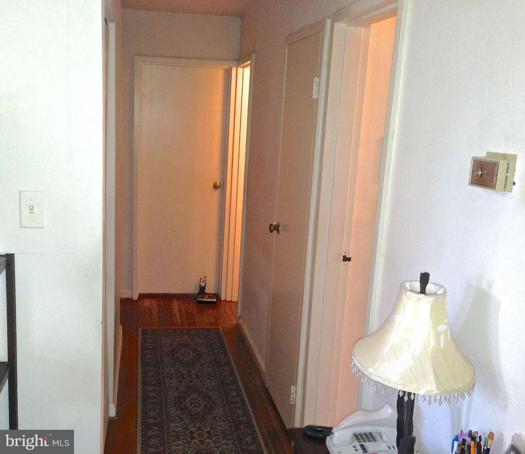 6224 Bells Mill Road Bethesda, MD 20817 - Photo 7 of 9 Interior (General)