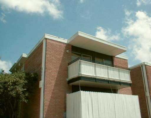 4601 Gollihar Road, Unit 3 Corpus Christi, TX 78411 - Photo 1 of 1 a view of balcony