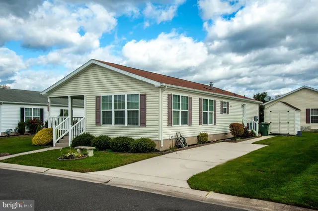 $259,000 | 17 Lydian Drive, Williamstown, NJ 08094