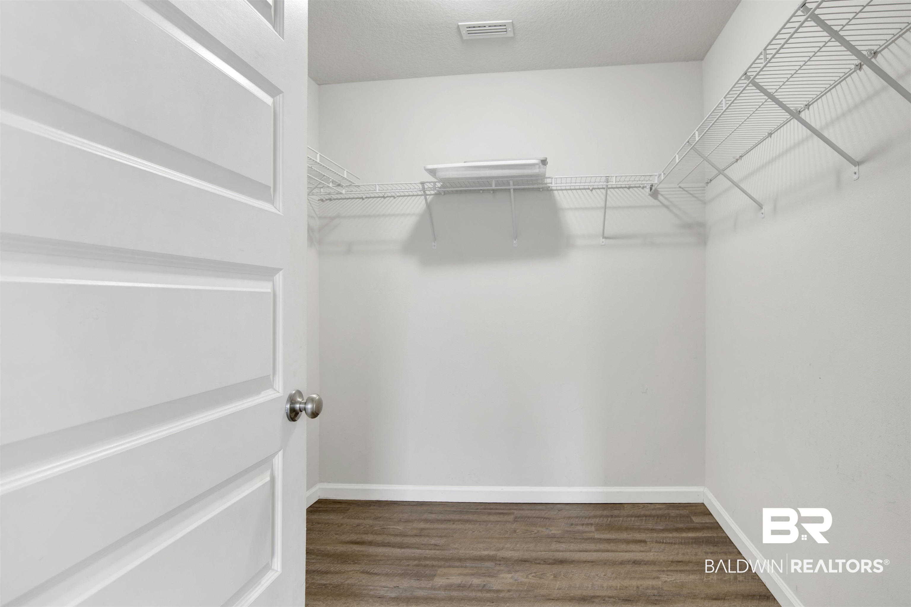 8353 Irwin Loop Daphne, AL 36526 - Photo 23 of 39 Primary Closet