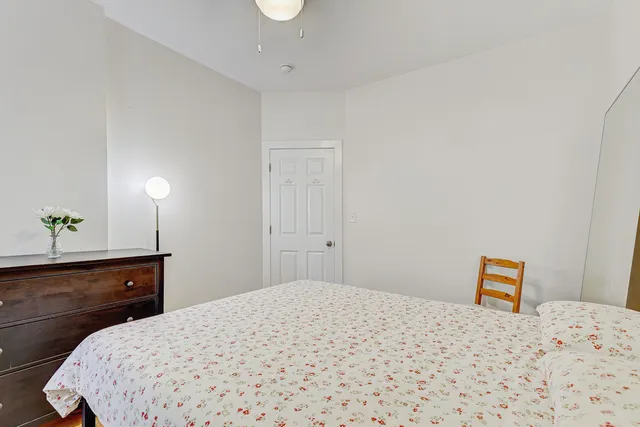 $244,500 | 4903 North Monticello Avenue, Unit 3, Chicago, IL 60625