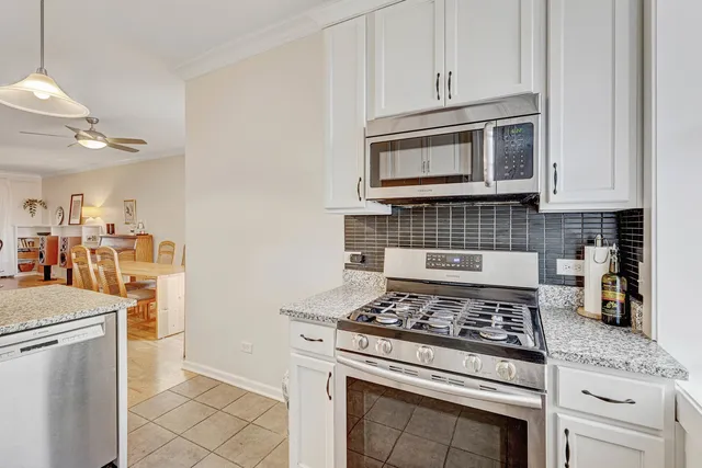 $244,500 | 4903 North Monticello Avenue, Unit 3, Chicago, IL 60625