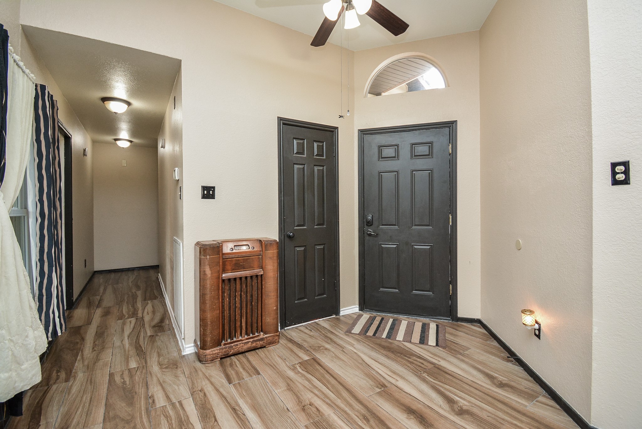 23734 Canyon Lake Drive Spring, TX 77373 - Photo 5 of 32 workspace with wooden floor
