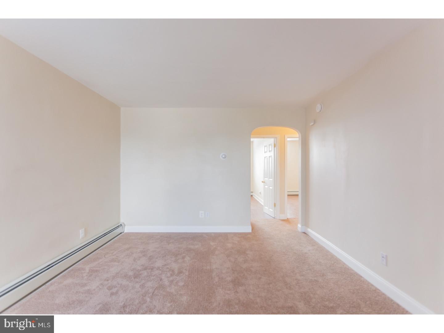 6854 Marshall Road Upper Darby, PA 19082 - Photo 15 of 25 Living Room