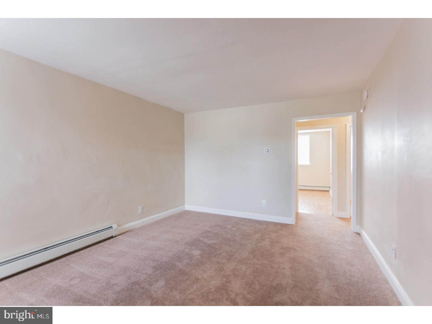 6854 Marshall Road Upper Darby, PA 19082 - Photo 4 of 25 Living Room