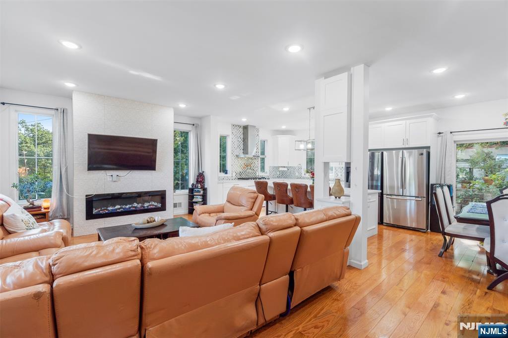 21 Cedar Street Cresskill, NJ 07626 - Photo 13 of 47