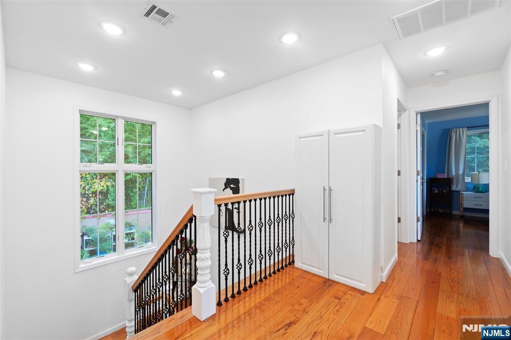 21 Cedar Street Cresskill, NJ 07626 - Photo 22 of 47