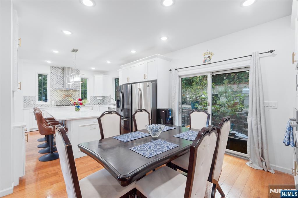 21 Cedar Street Cresskill, NJ 07626 - Photo 6 of 47