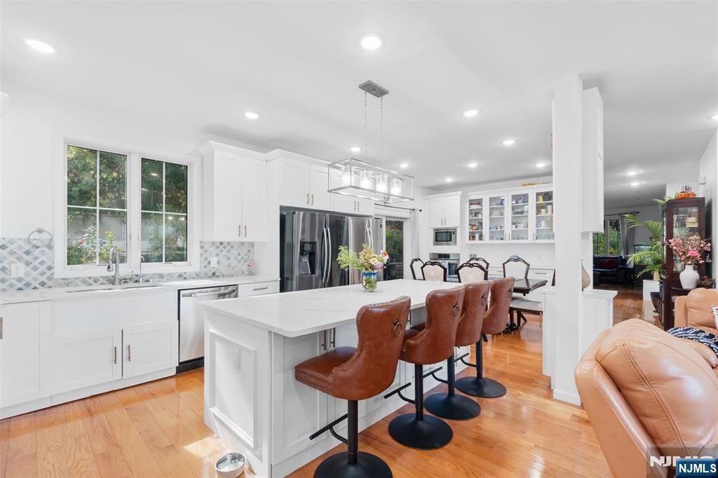 21 Cedar Street Cresskill, NJ 07626 - Photo 10 of 47