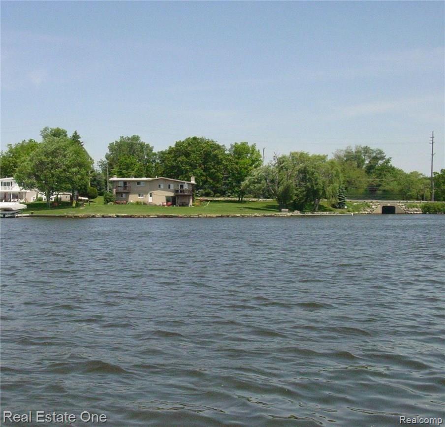 3875 East Commerce Road Commerce Township, MI 48382 - Photo 27 of 29 from the lake