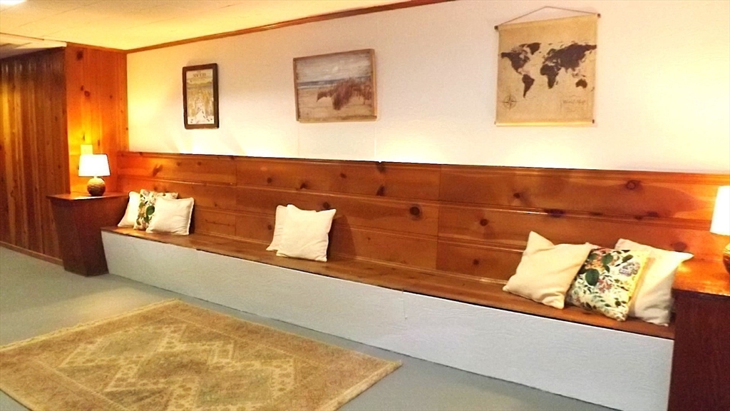 48 Ernest Avenue Worcester, MA 01604 - Photo 31 of 41