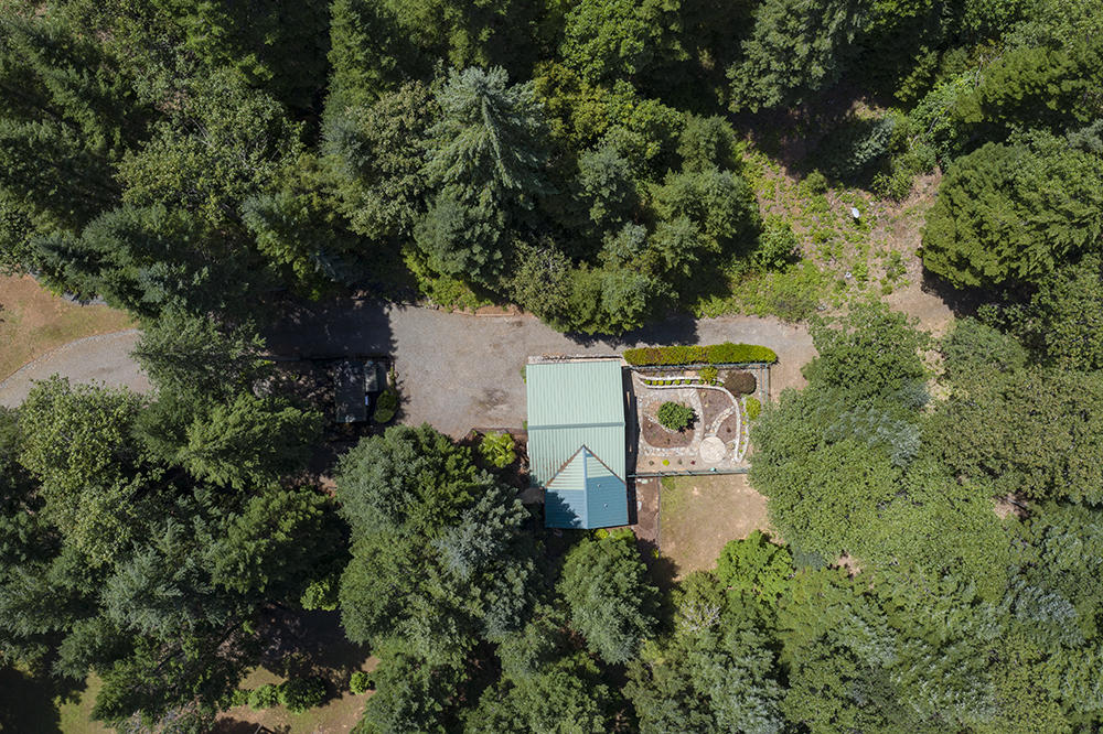 8566 Deer Creek Road Selma, OR 97538 - Photo 27 of 74 26