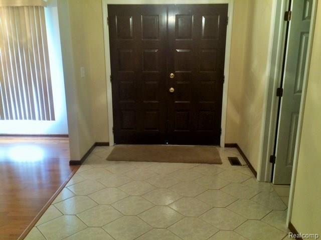 13333 Briar Hill Road Carleton, MI 48117 - Photo 19 of 26 b entry.JPG