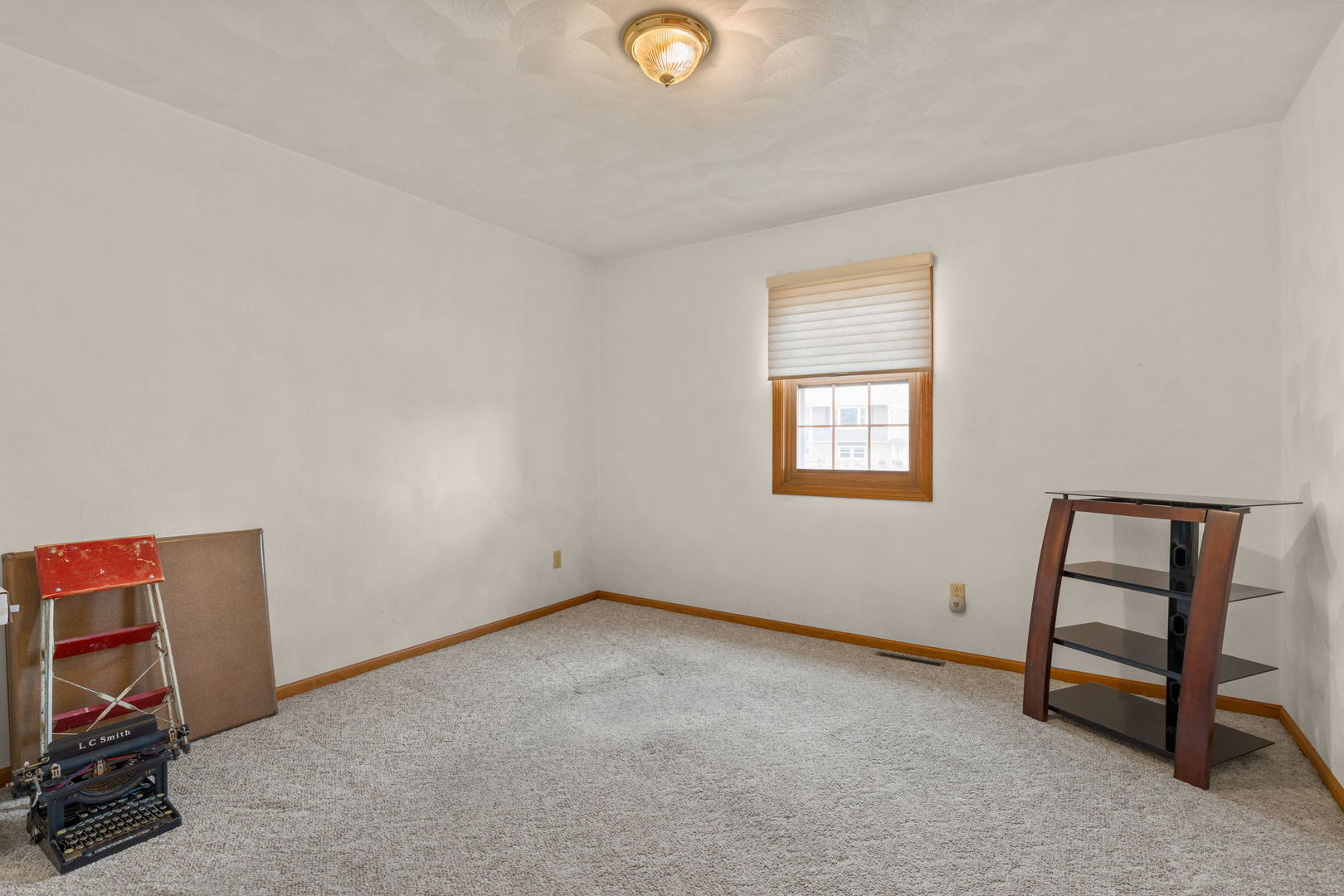 424 12th Ave B Erie, IL 61250 - Photo 6 of 14