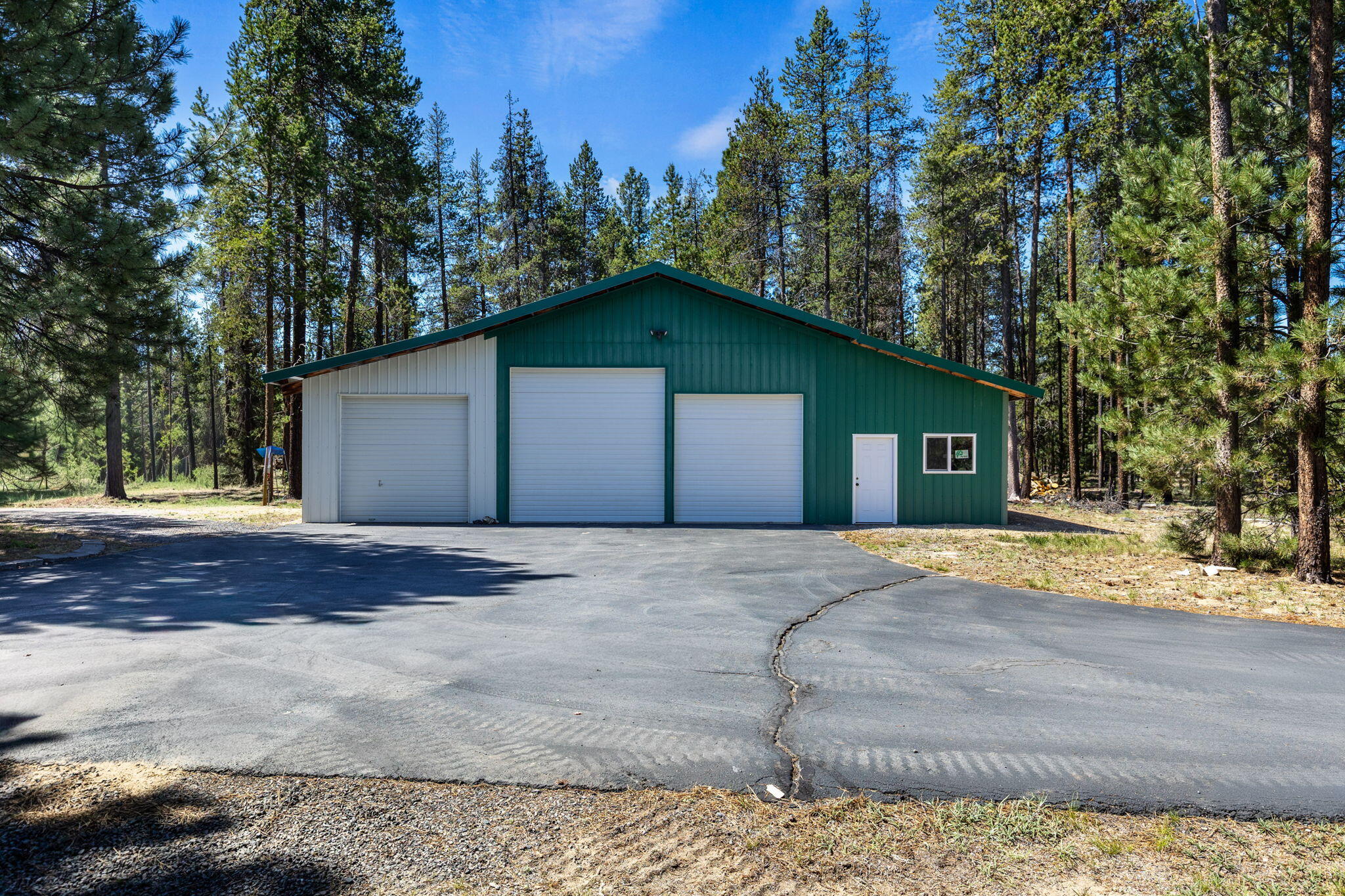 1716 Terret Road La Pine, OR 97739 - Photo 9 of 72 2026_05_11_1716_terret_road_la_pine-3