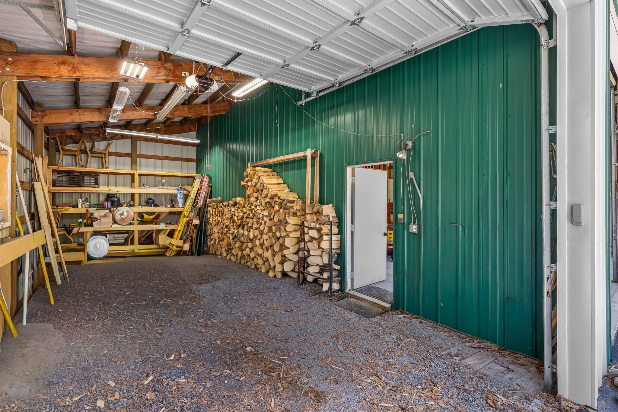 1716 Terret Road La Pine, OR 97739 - Photo 12 of 72 2026_05_11_1716_terret_road_la_pine-21