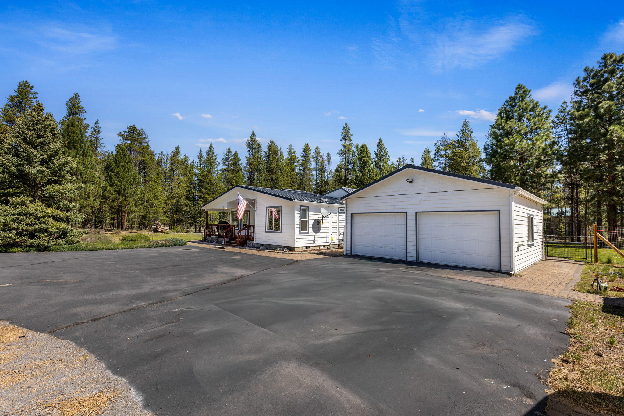 1716 Terret Road La Pine, OR 97739 - Photo 5 of 72 2026_05_11_1716_terret_road_la_pine-5