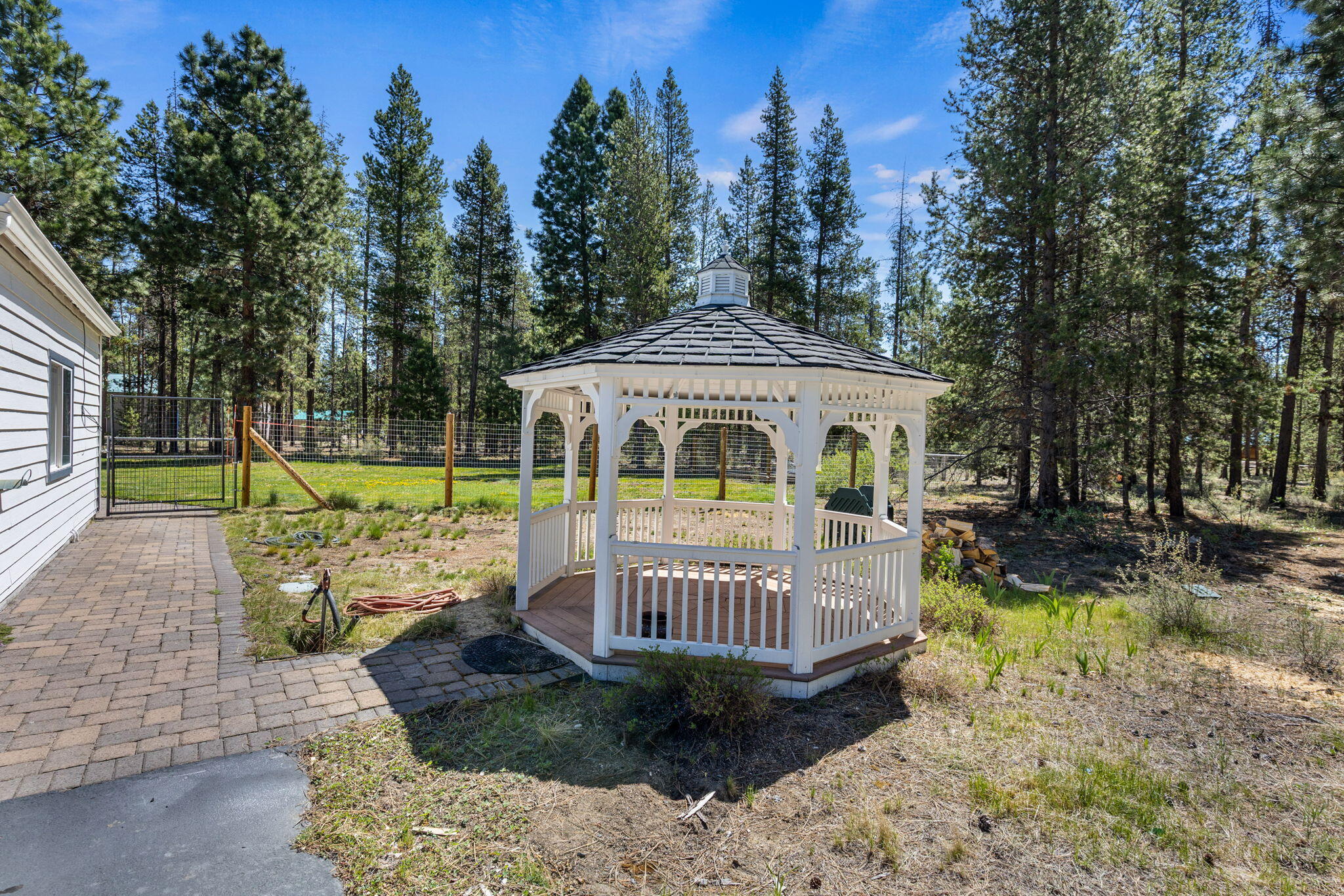 1716 Terret Road La Pine, OR 97739 - Photo 6 of 72 2026_05_11_1716_terret_road_la_pine-14