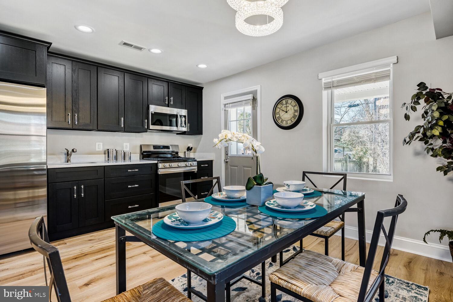 118 Upmanor Road Baltimore, MD 21229 - Photo 10 of 17 Gallery Image 10