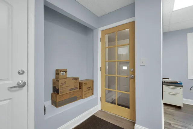 a view of an house with backyard space and garden