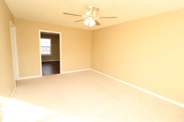 $825 | 704 Peachers Drive, Unit F, Clarksville, TN 37042