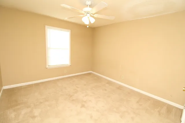 $825 | 704 Peachers Drive, Unit F, Clarksville, TN 37042