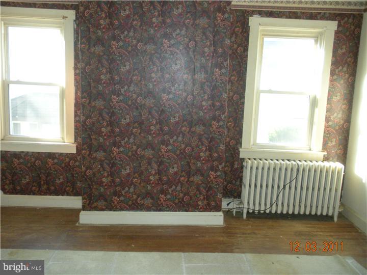 4261 Concord Road Aston, PA 19014 - Photo 8 of 11 Bedroom