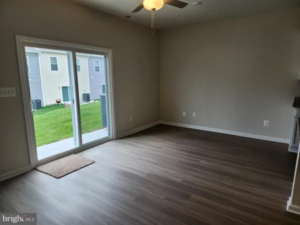 a bathroom with a toilet