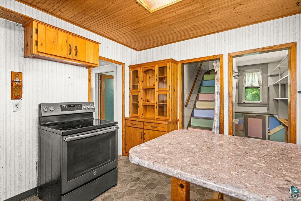 815 East 7th Street Duluth, MN 55805 - Photo 18 of 39